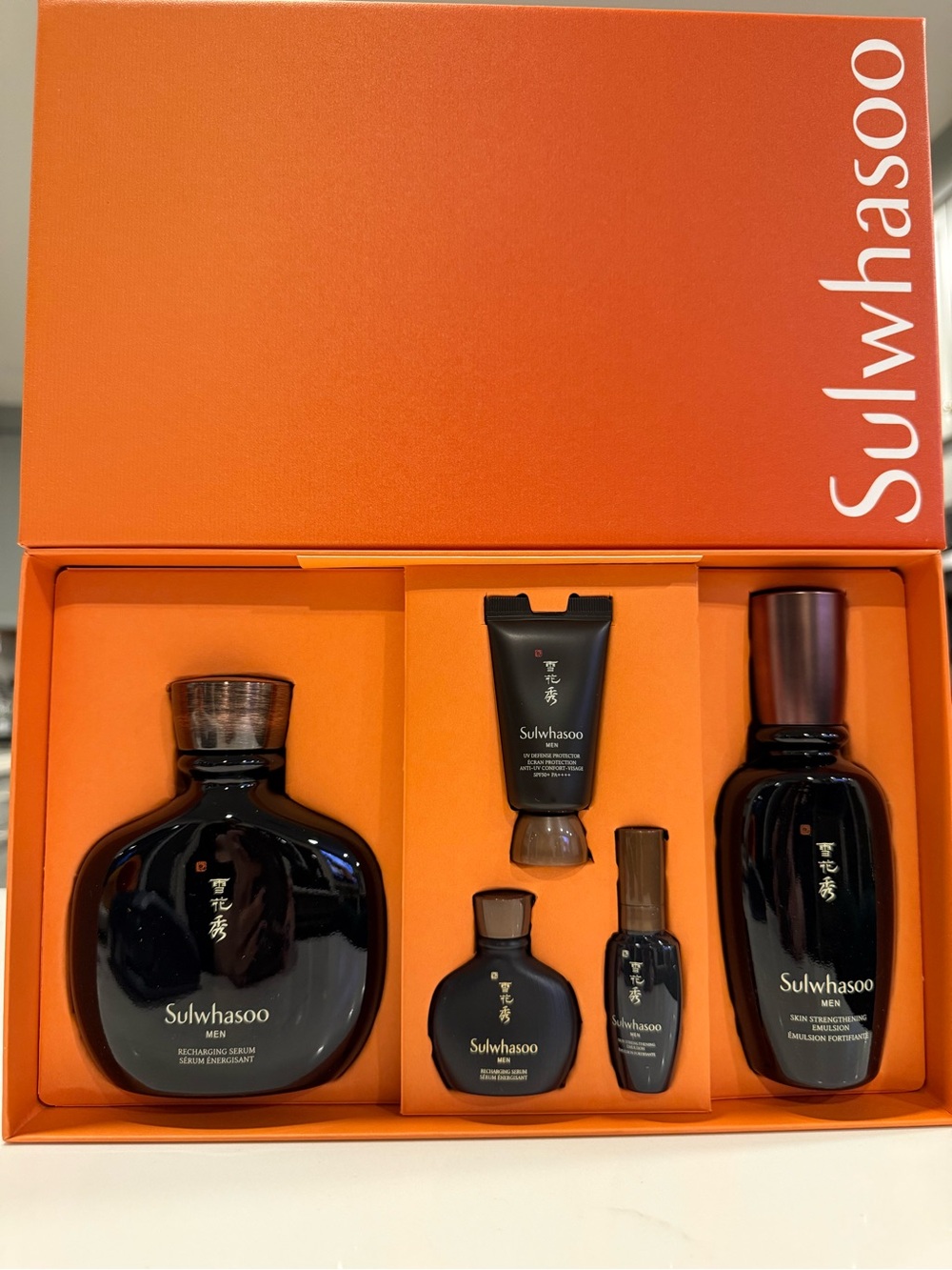 Sulwhasoo MEN Daily Routine Recharging Serum 140ml & Emulsion Special Set 5Pcs